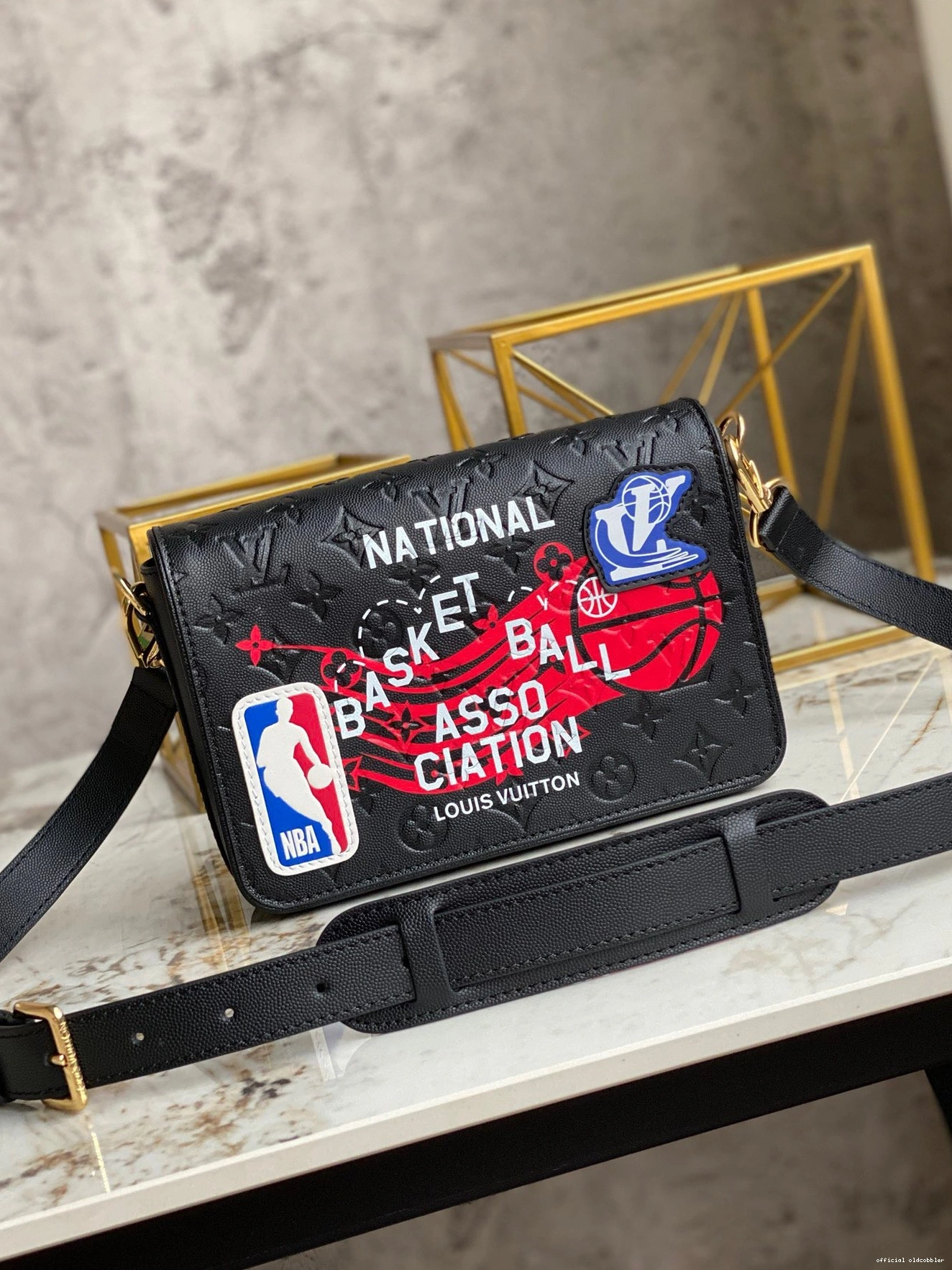 Official oldcobbler STUDIO VUITTON LOUIS MESSENGER LVXNBA 0709